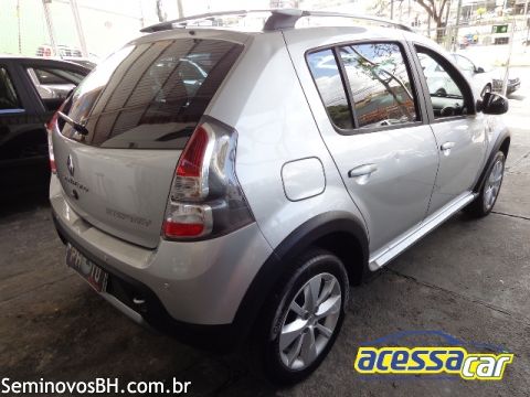 renault-sandero-2011-2012-2321874-9361c299c84cb82596447a8456d374205641