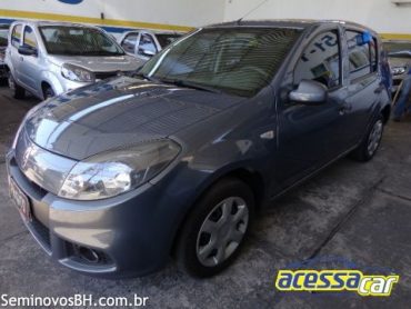 renault-sandero-2014-2014-2311989-5478f63253ef27edfe6be3091170824a5da1