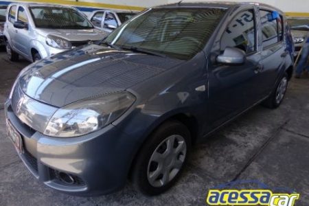 renault-sandero-2014-2014-2311989-5478f63253ef27edfe6be3091170824a5da1