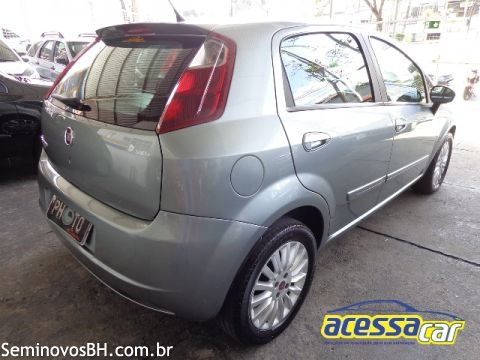 fiat-punto-2010-2010-2321902-330168e9570b5342bd6cfb1fed2f607ddbb7