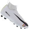 Chuteira de Campo Nike Mercurial Superfly 6 Club CR7 FG / MG - Infantil - BRANCO / PRETO