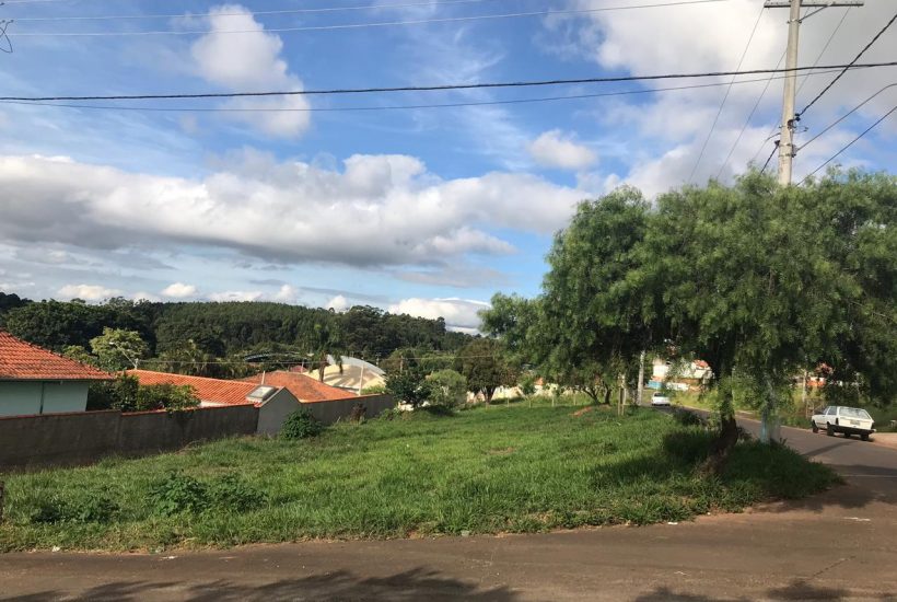 Terrenos em Pardinho 1