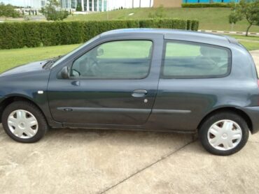 RENAULT CLIO 1.0 AUTHENTIQUE 16V HI-FLEX 2P MANUAL 4