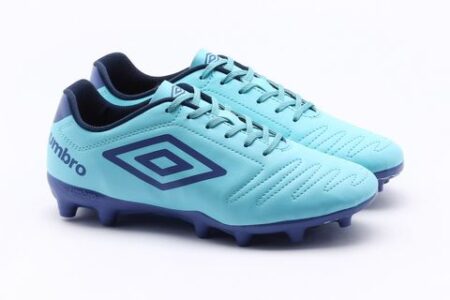 Chuteira Campo Umbro Classic Azul