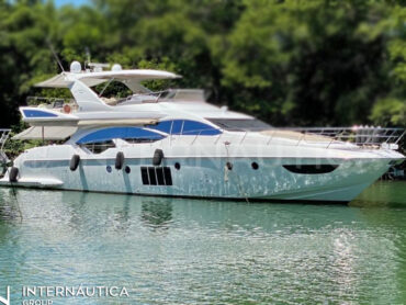 AZIMUT YACHTS 70 FLYBRIDGE - 2015 IATE