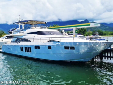 FAIRLINE YACHTS SQUADRON 78 CUSTOM - 2013, IATE 0