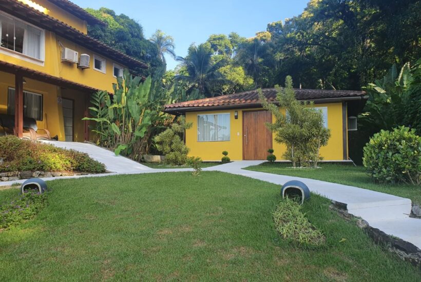 VILLA SOFISTICADA EM ANGRA DOS REIS COM 700 M² DE ÁREA ÚTIL 50